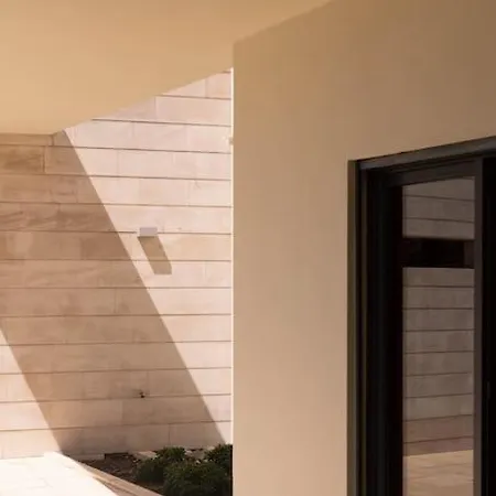 Villa Retreat Haven Next To Nazare *
